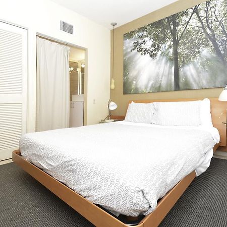 מיאמי ביץ' First Street Apartments מראה חיצוני תמונה