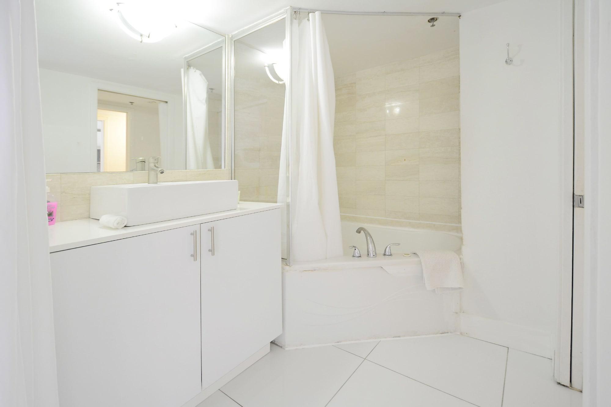 מיאמי ביץ' First Street Apartments מראה חיצוני תמונה