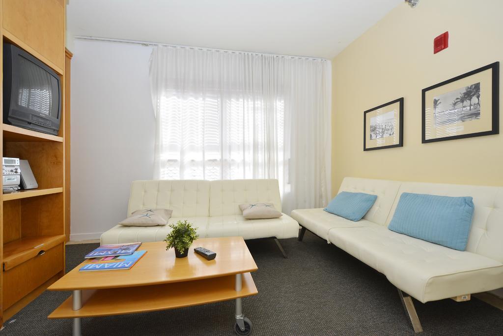 מיאמי ביץ' First Street Apartments מראה חיצוני תמונה
